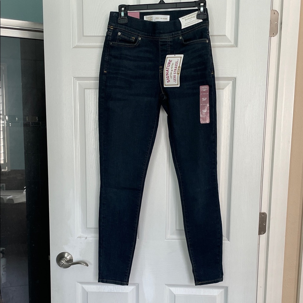 Signature by Levi Strauss Skinny Jeans 26x30 Dark Indigo High Rise NWT